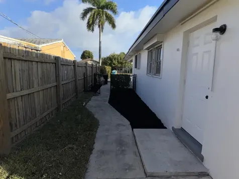 116 SE 3rd Avenue Boynton Beach FL 33435