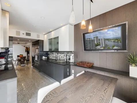 20281 E Country Club Drive Aventura FL 33180
