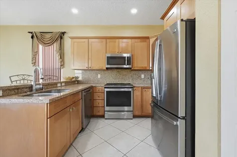 2111 Sw 148th Avenue Miramar FL 33027