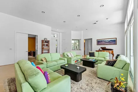 4 Sutton Drive Boynton Beach FL 33436