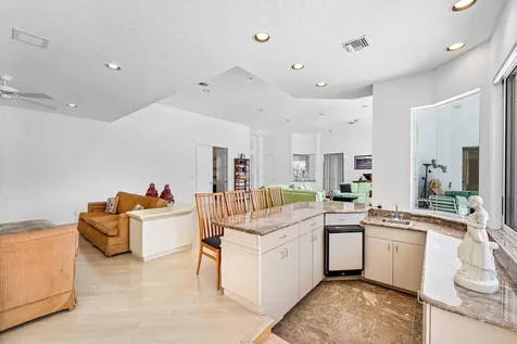 4 Sutton Drive Boynton Beach FL 33436
