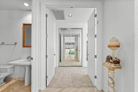 4 Sutton Drive Boynton Beach FL 33436