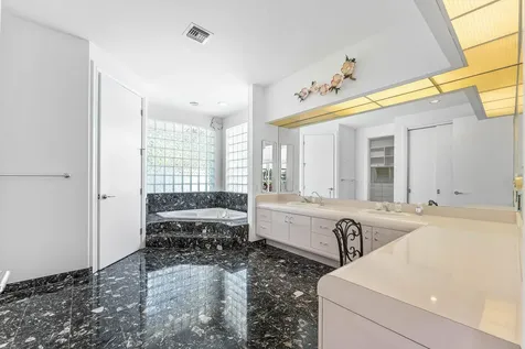 4 Sutton Drive Boynton Beach FL 33436