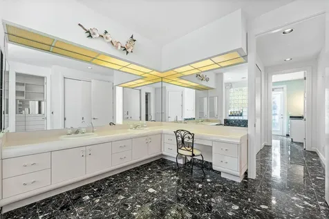 4 Sutton Drive Boynton Beach FL 33436