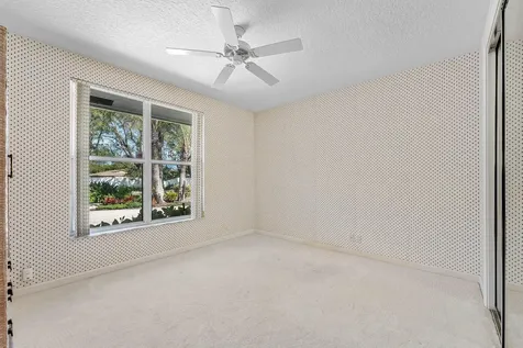 4 Sutton Drive Boynton Beach FL 33436