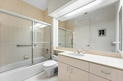 4 Sutton Drive Boynton Beach FL 33436