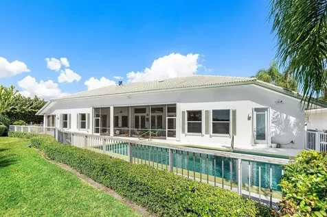 4 Sutton Drive Boynton Beach FL 33436