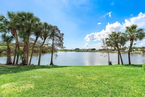 4 Sutton Drive Boynton Beach FL 33436