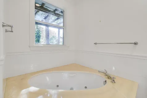 104 Weomi Lane Jupiter FL 33458