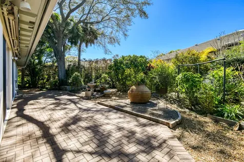 104 Weomi Lane Jupiter FL 33458