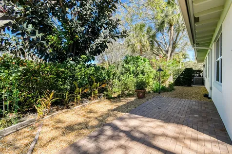 104 Weomi Lane Jupiter FL 33458