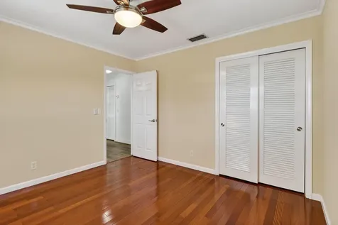 3790 Dogwood Avenue Palm Beach Gardens FL 33410