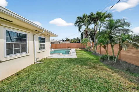 3790 Dogwood Avenue Palm Beach Gardens FL 33410