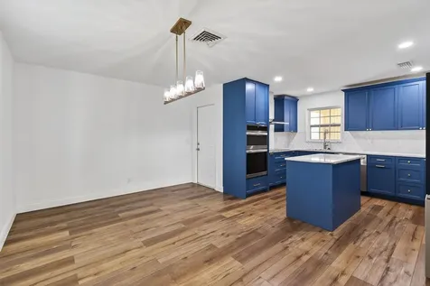 3790 Dogwood Avenue Palm Beach Gardens FL 33410