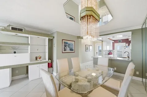 2731 Ne 14th Street Causeway Pompano Beach FL 33062