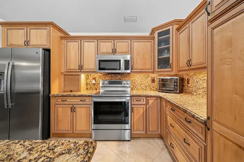 4991 Nw 47th Avenue Coconut Creek FL 33073