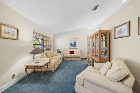 4991 Nw 47th Avenue Coconut Creek FL 33073