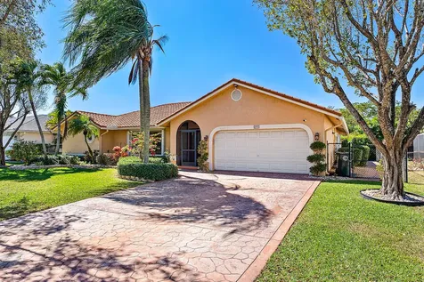 4991 Nw 47th Avenue Coconut Creek FL 33073