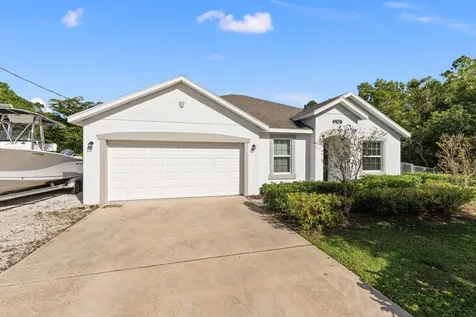 6105 Nw Gause Avenue Port Saint Lucie FL 34986