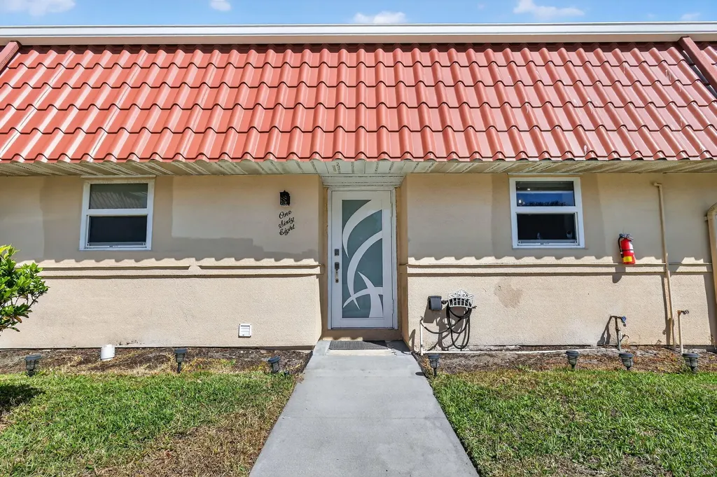 168 Amherst Lane Lake Worth FL 33467