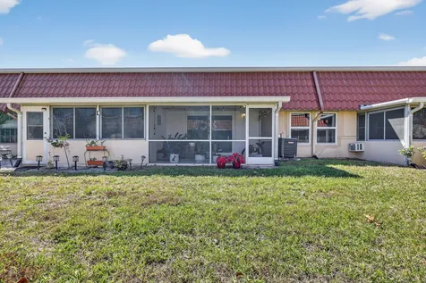 168 Amherst Lane Lake Worth FL 33467
