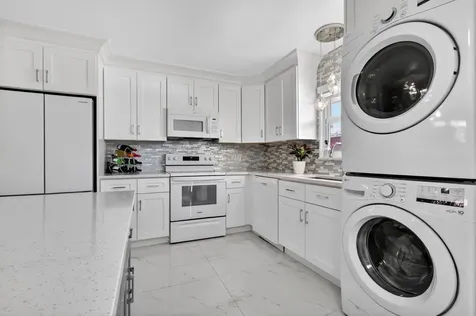 168 Amherst Lane Lake Worth FL 33467