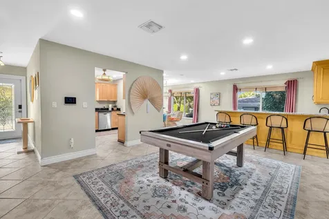 3450 Ne 19th Avenue Oakland Park FL 33306