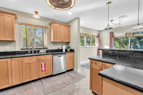3450 Ne 19th Avenue Oakland Park FL 33306