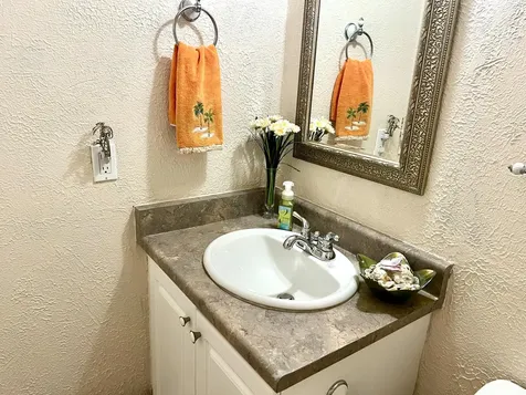 635 Durham W Deerfield Beach FL 33442