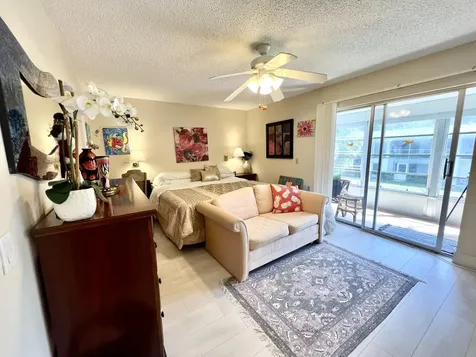 635 Durham W Deerfield Beach FL 33442