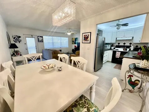 635 Durham W Deerfield Beach FL 33442