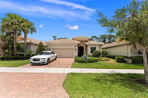 10997 Sw Visconti Way Port Saint Lucie FL 34986