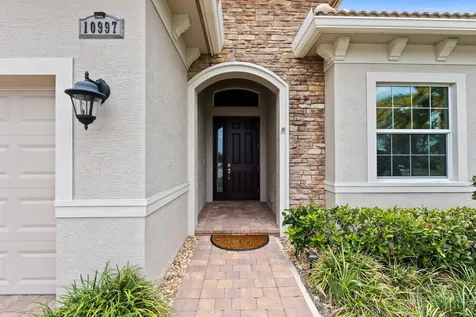 10997 Sw Visconti Way Port Saint Lucie FL 34986