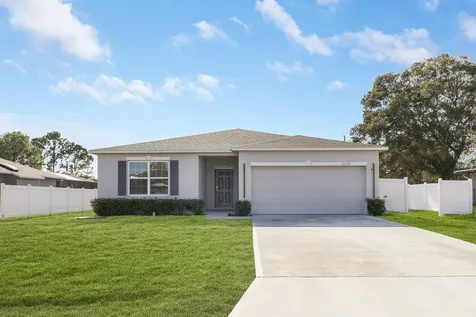 2120 Sw Trenton Port Saint Lucie FL 34984