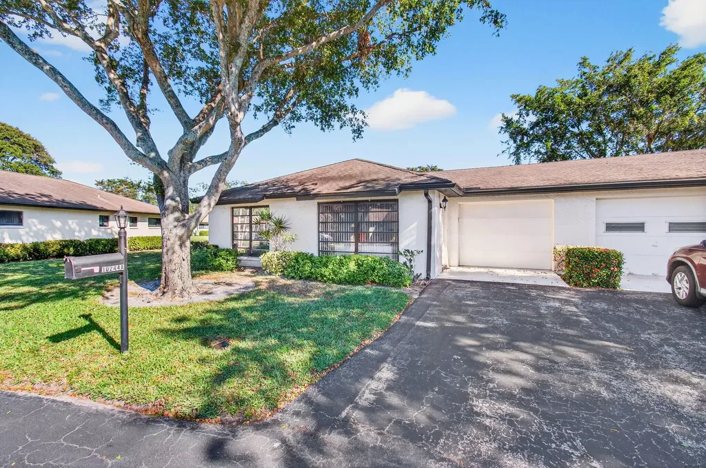 10244 Dovewood Lane Boynton Beach FL 33436