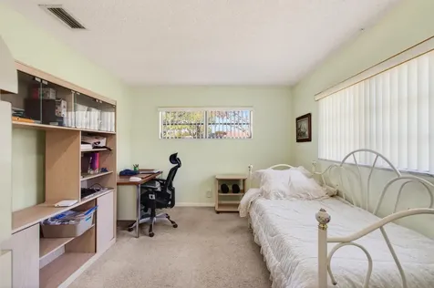 10244 Dovewood Lane Boynton Beach FL 33436