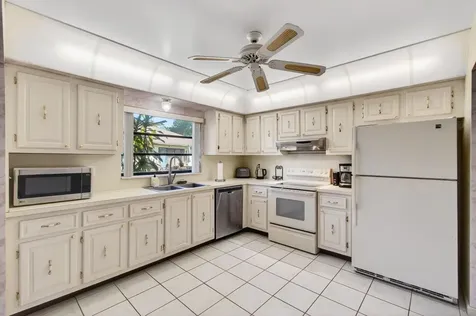 10244 Dovewood Lane Boynton Beach FL 33436