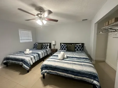 3871 Sw 31st Court West Park FL 33023
