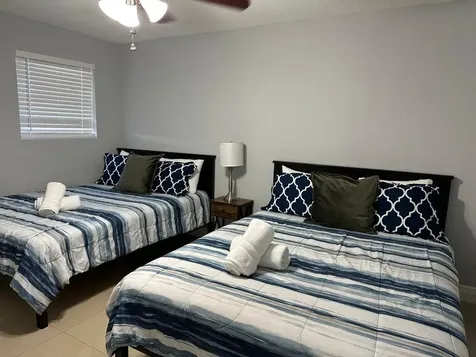 3871 Sw 31st Court West Park FL 33023