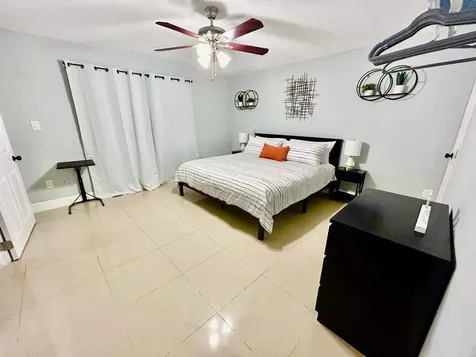 3871 Sw 31st Court West Park FL 33023