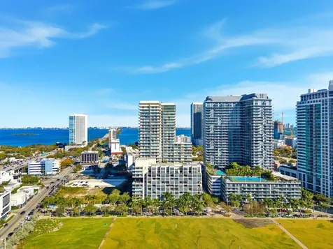 Miami FL 33137