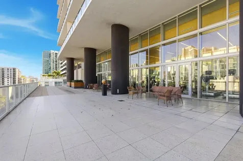 Miami FL 33137