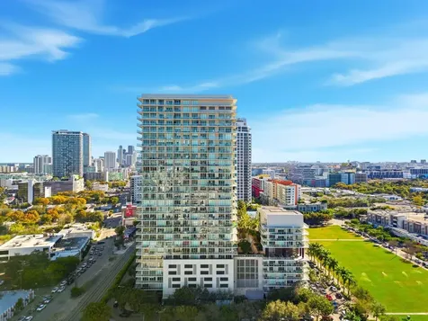 Miami FL 33137