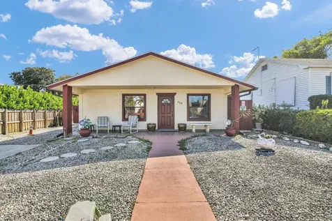 828 Mcintosh Street West Palm Beach FL 33405