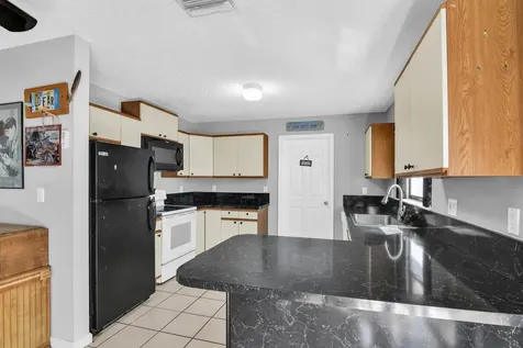 828 Mcintosh Street West Palm Beach FL 33405