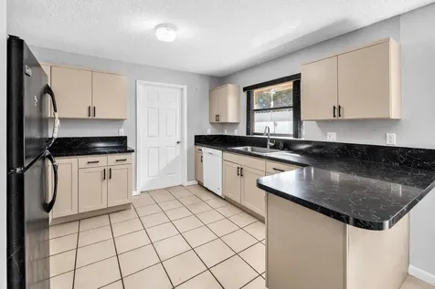 828 Mcintosh Street West Palm Beach FL 33405