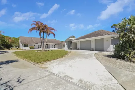 815 Ne Stokes Terrace Jensen Beach FL 34957