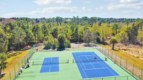 815 Ne Stokes Terrace Jensen Beach FL 34957