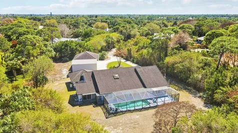 815 Ne Stokes Terrace Jensen Beach FL 34957