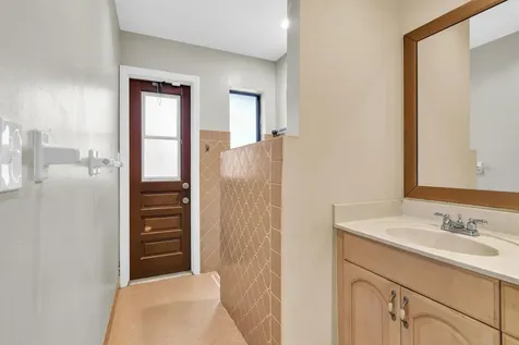 7014 Nw 38th Manor Coral Springs FL 33065